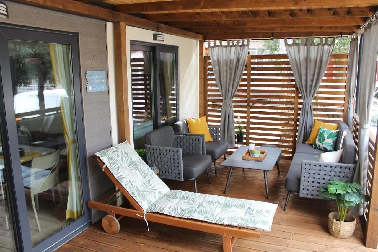 Two Sisters Mobile Home Biograd Na Moru Croatia